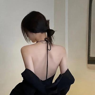 异轨姝途